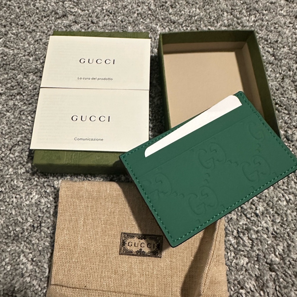 Gucci Emerald Green Card Holder
